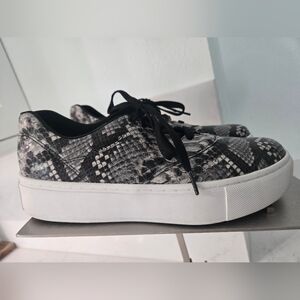 SAS Free Rein Python Snake Lace Up Shoes  Womens Size 8.5